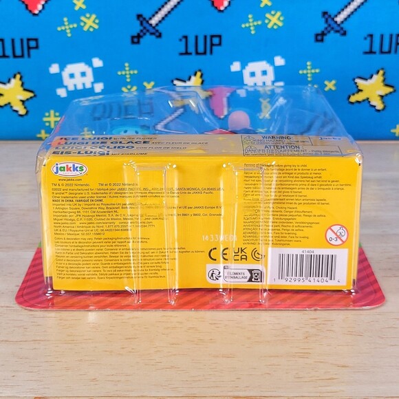 Jakks Pacific Super Mario Ice Luigi with Ice Flower 4" Nintendo Collectible New - Picture 3 of 6